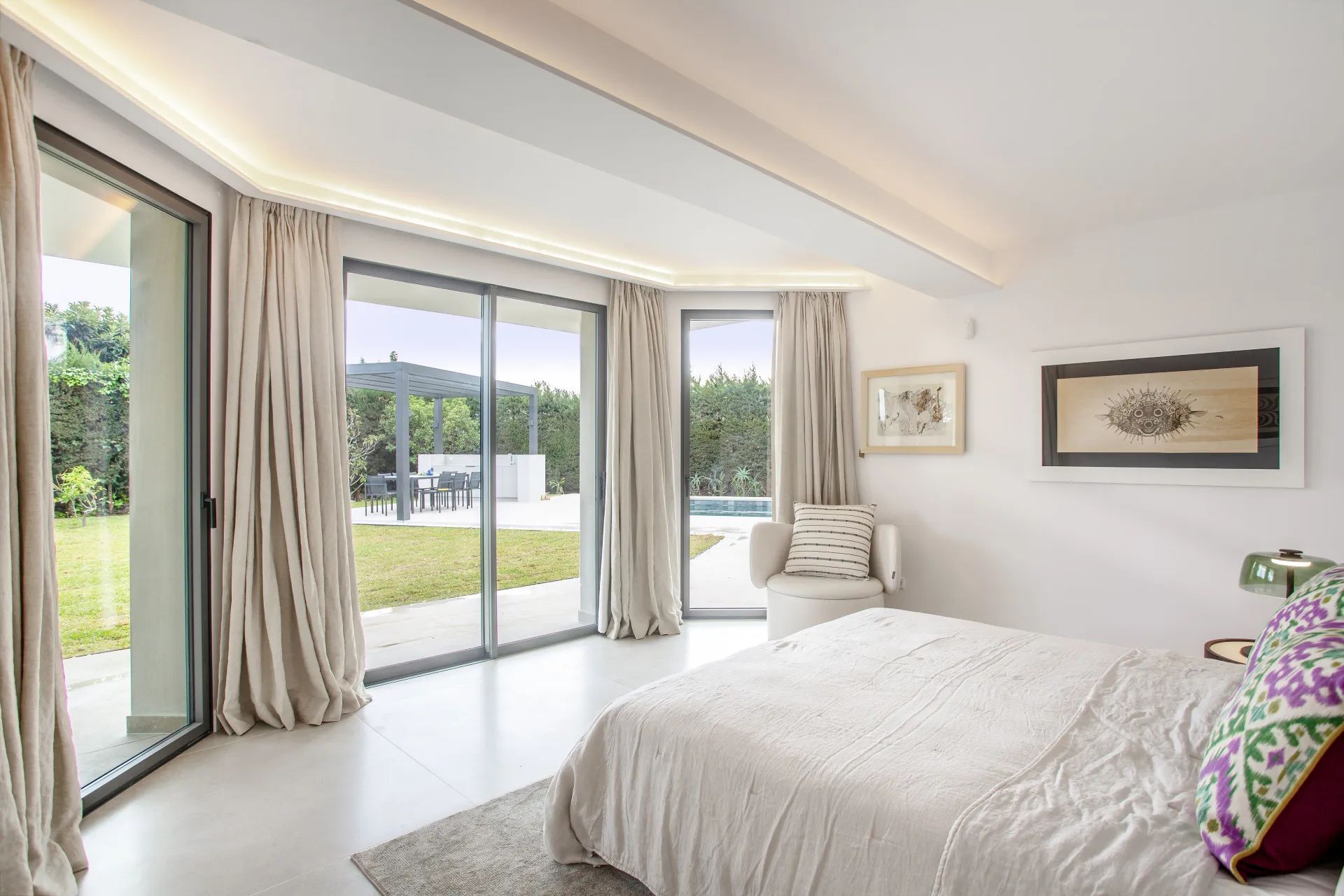 Adembenemende luxe op de Golden Mile – een villa waar elegantie en exclusiviteit samenkomen foto 12