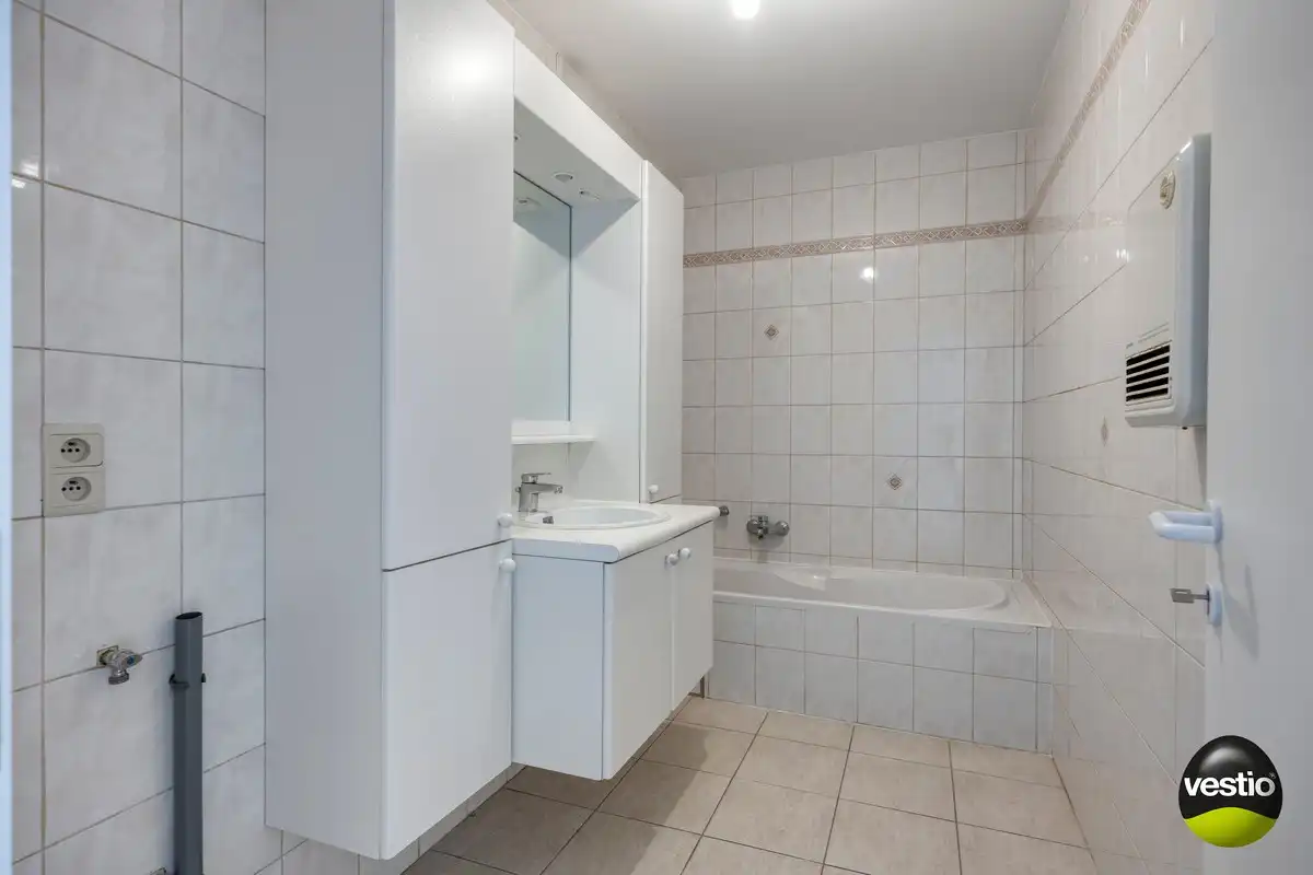 Instapklaar 1-slaapkamerappartement nabij centrum. foto 9