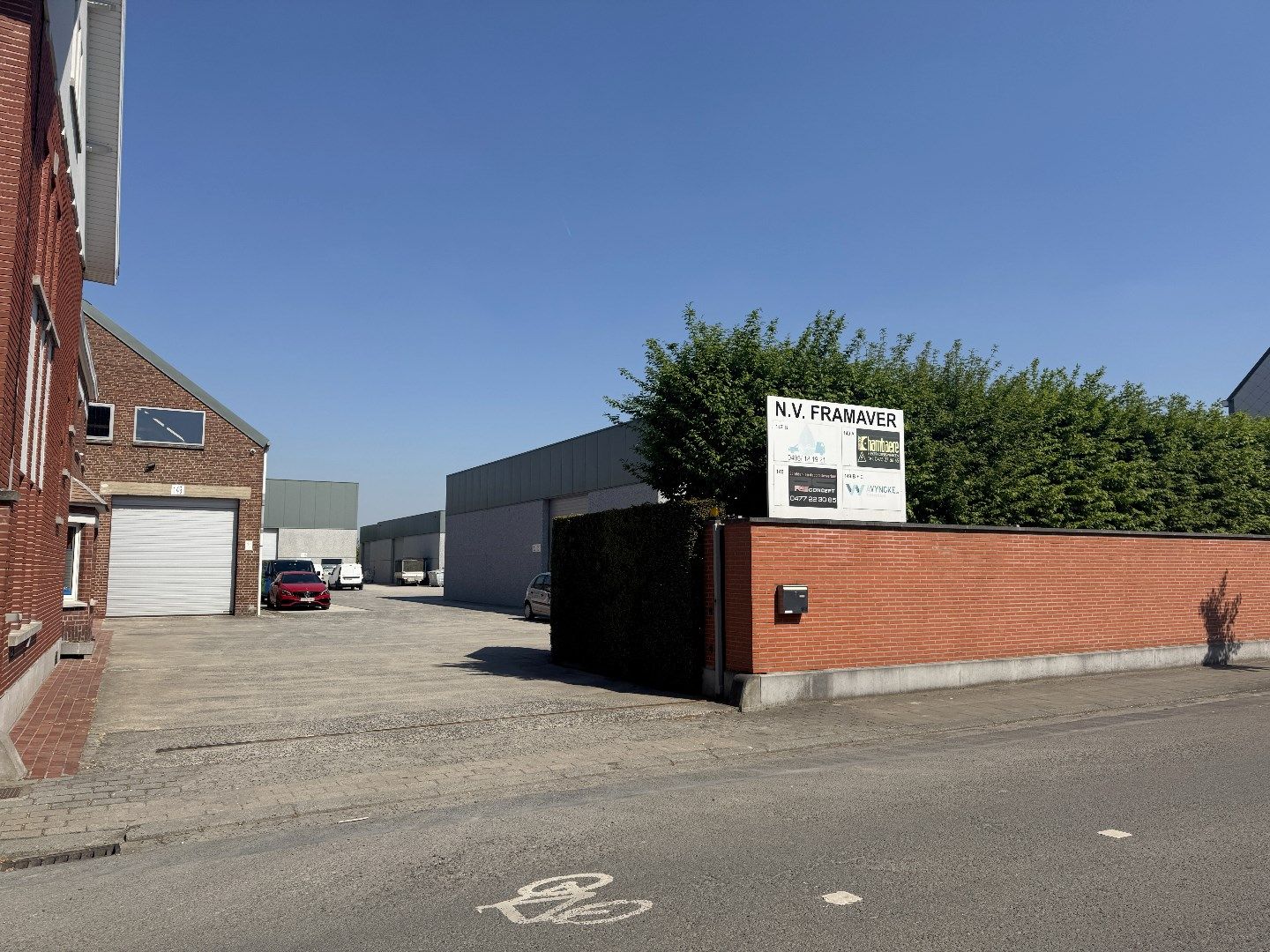 Opslagruimte van 265 m² met vlotte bereikbaarheid te huur in Gullegem foto 3