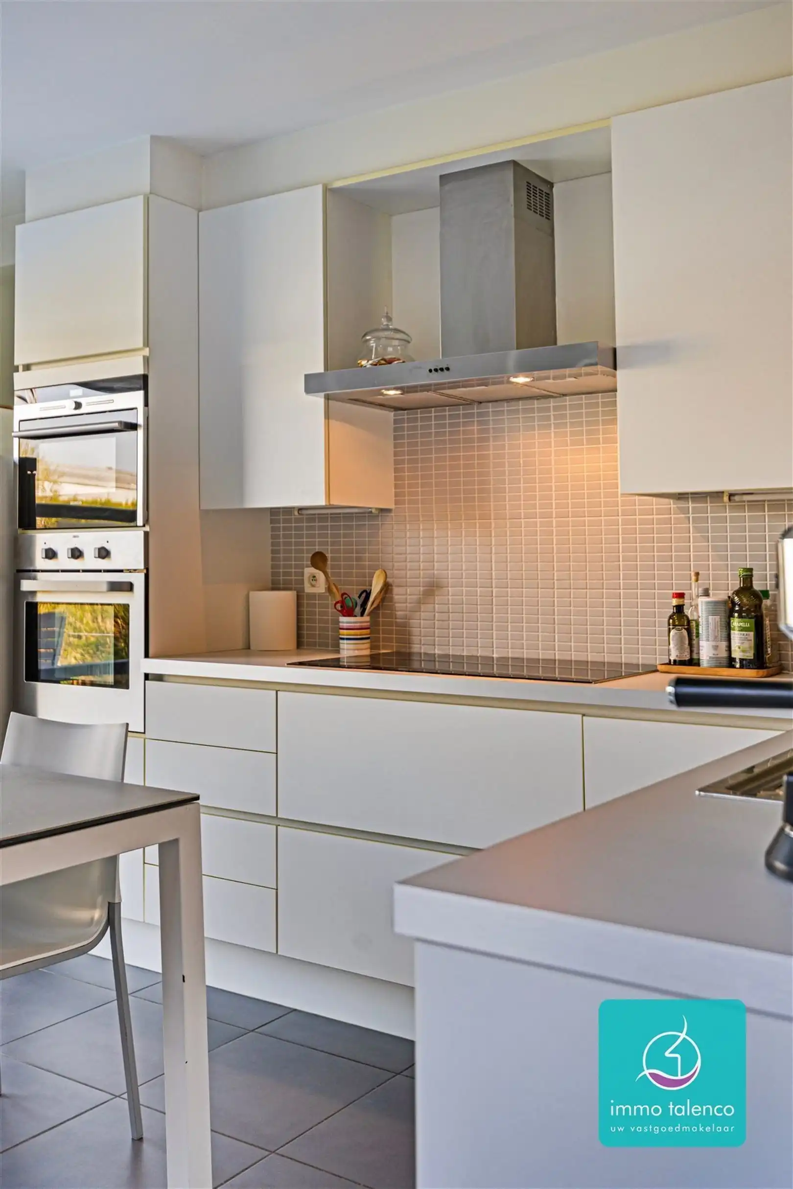 Instapklare woning - 3 slpks - garage - terras - tuin foto 12