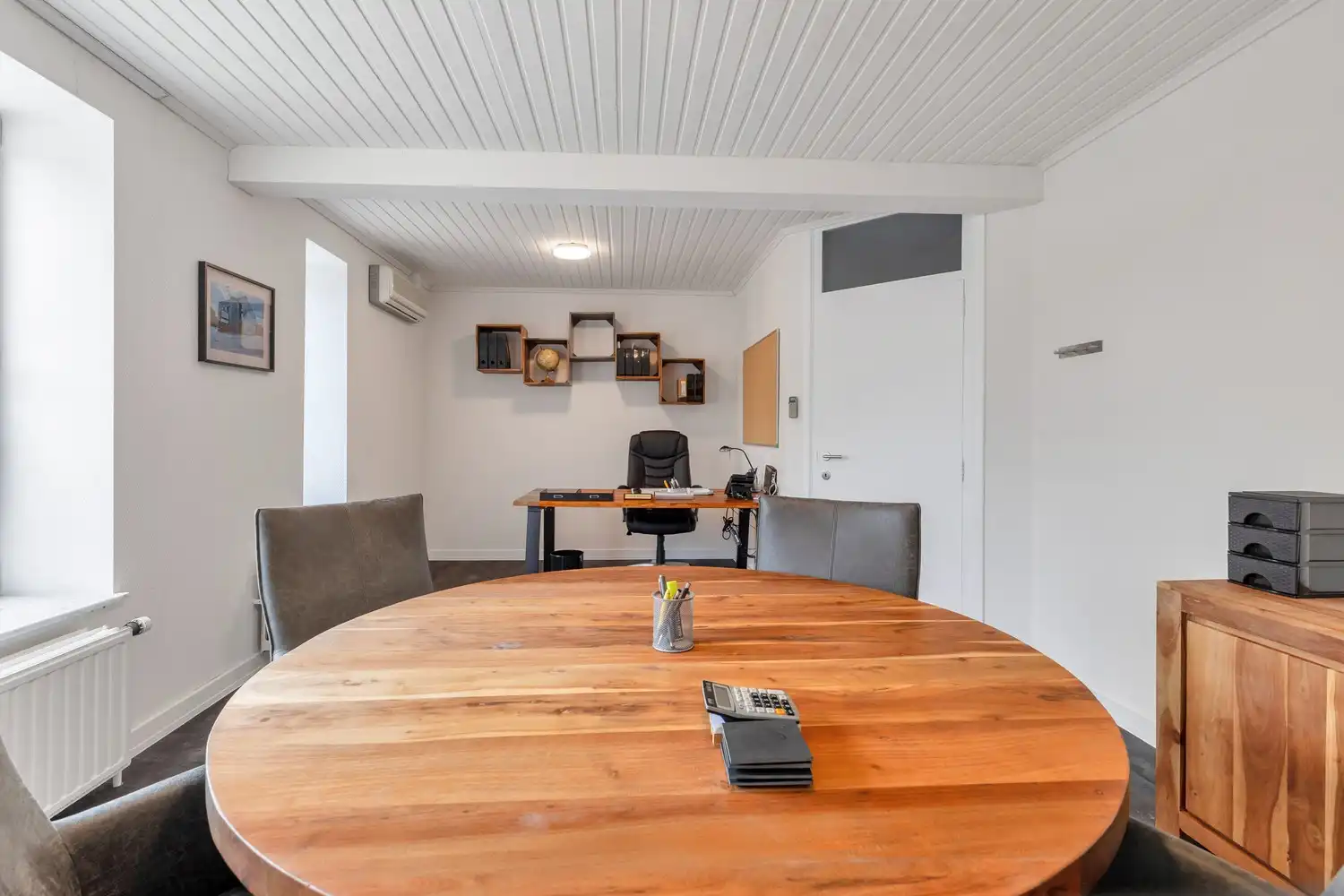 Unieke vastgoedopportuniteit! Ruim bedrijfscomplex met 2 appartementen en exclusief penthouse op 46a 55ca! foto 15