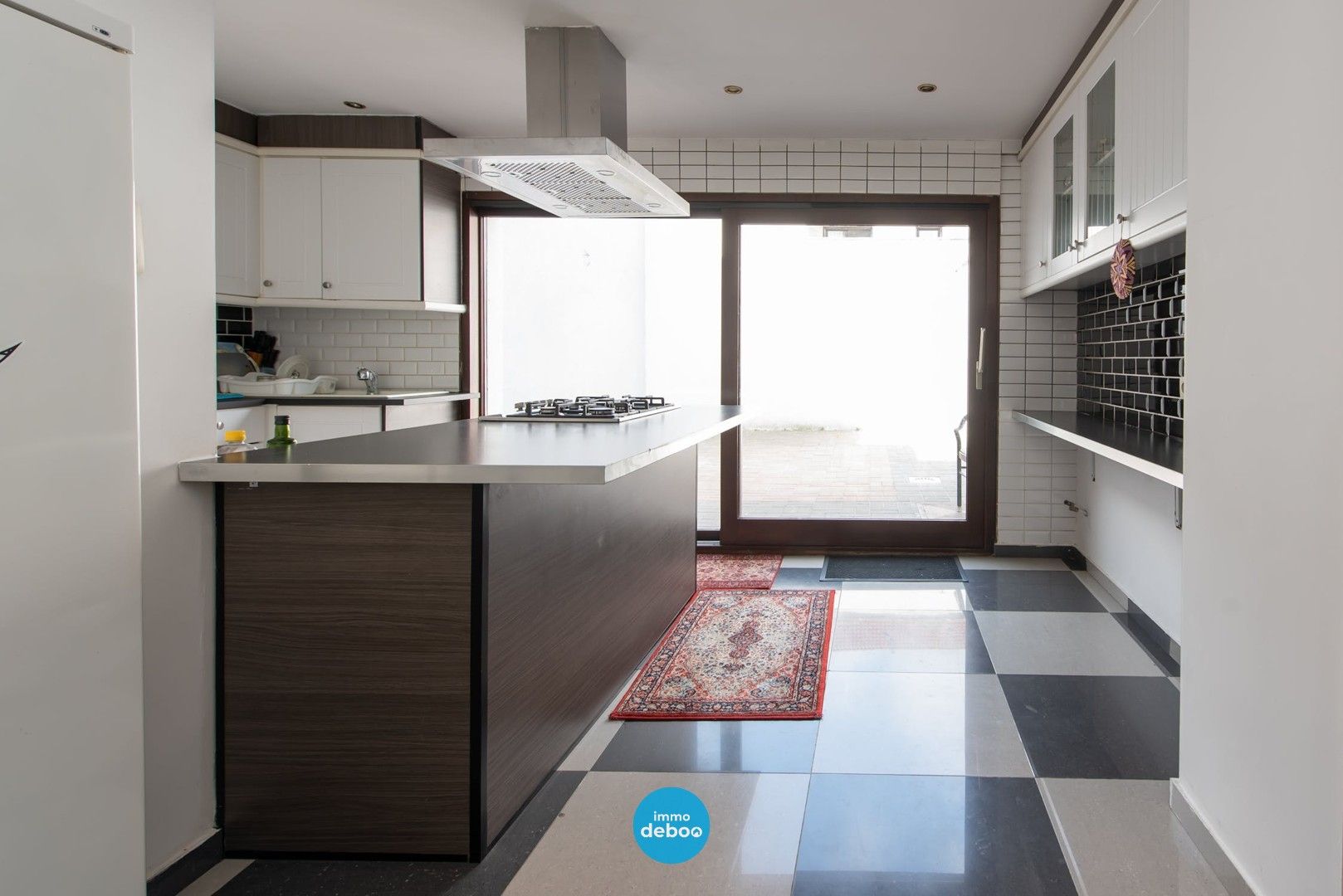 Ruime instapklare woning vlakbij zee foto 6