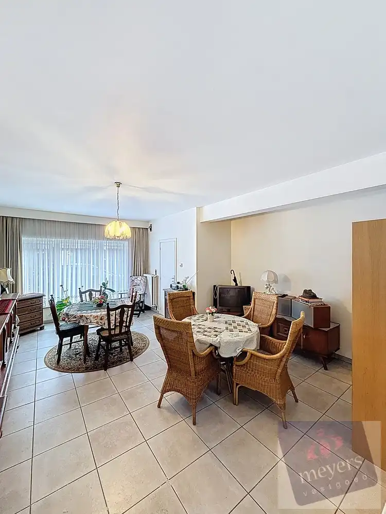 Gezellig gelijkvloers appartement met autostaanplaats in het centrum van Hasselt foto 3