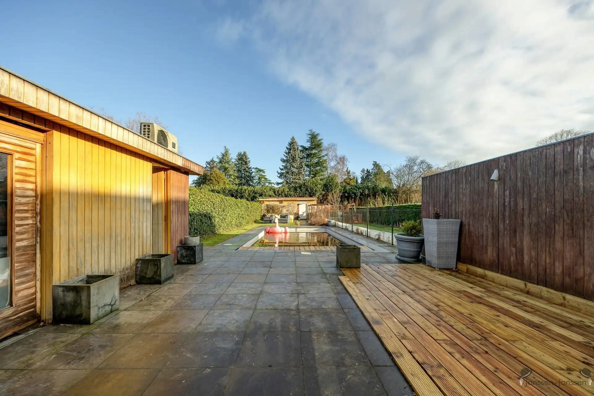 Gezinswoning met 2 (mog. 4) slaapkamers, garage en ruime tuin in Maria ter Heide foto 15