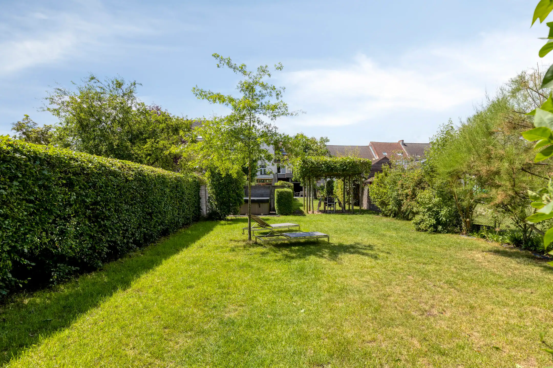 MELLE - Ruime woning met prachtige tuin op centrale locatie foto 25