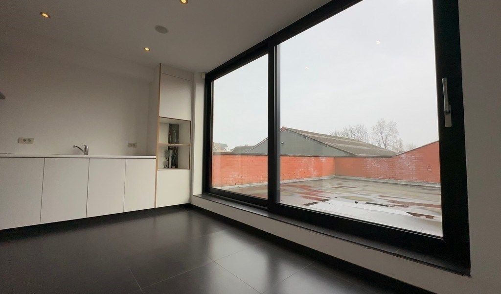 Handelspand met ruime garage te koop in Melle foto 20