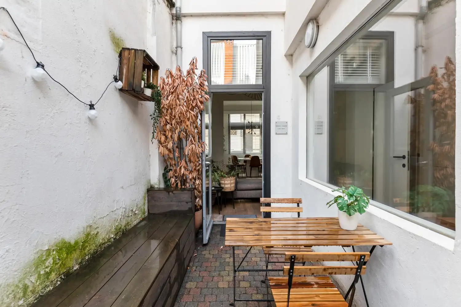 Ruime en instapklare gezinswoning met 4 slaapkamers in Wilrijk foto 15