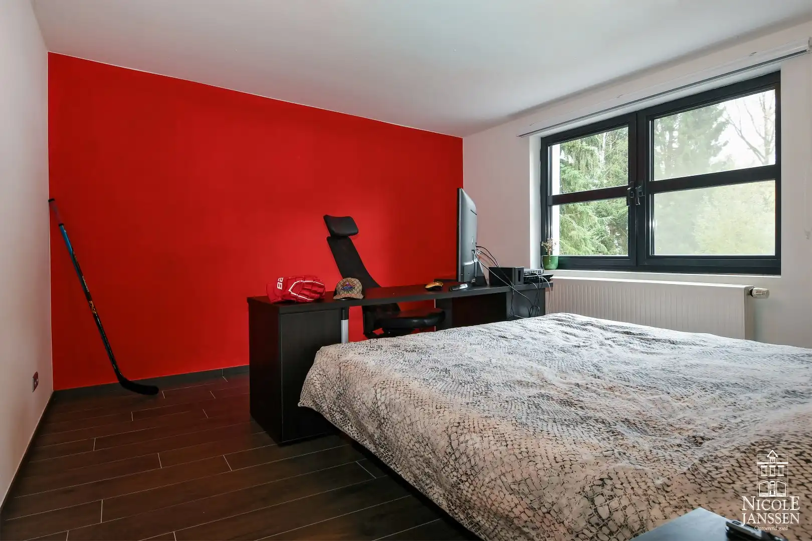 Moderne gezinswoning met bijzondere vormgeving foto 14