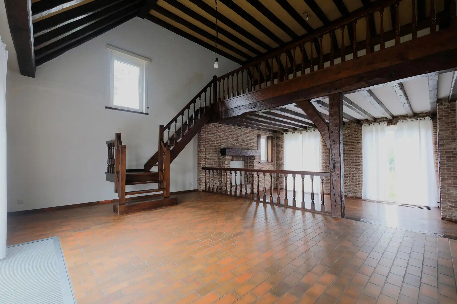 Karaktervol landhuis nabij centrum Lokeren  foto 7