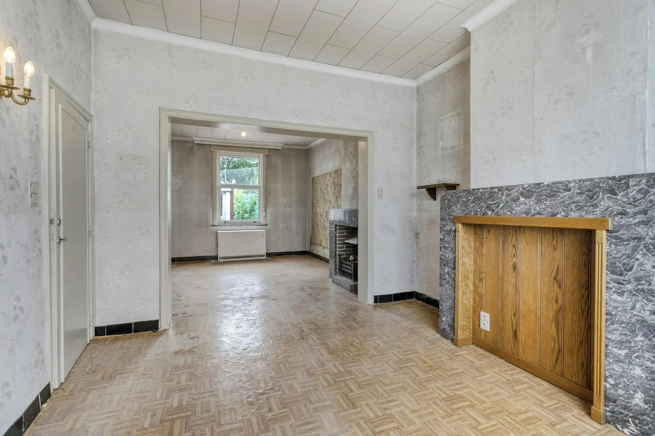 Te renoveren halfopen woning in Gullegem  foto 3