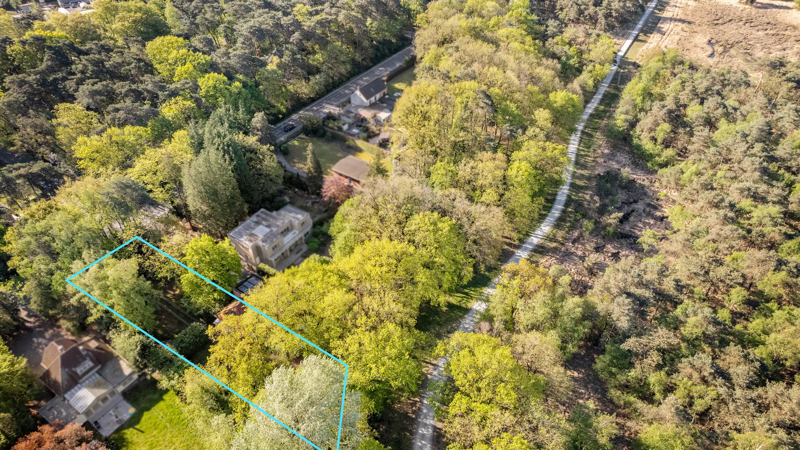Prachtig perceel met directe ingang tot de Heide foto 14