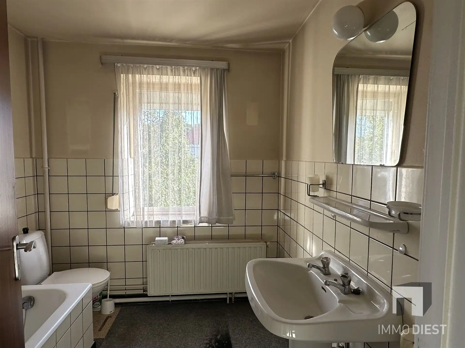 Woning op toplocatie! 3 slpks, tuin en garage foto 19