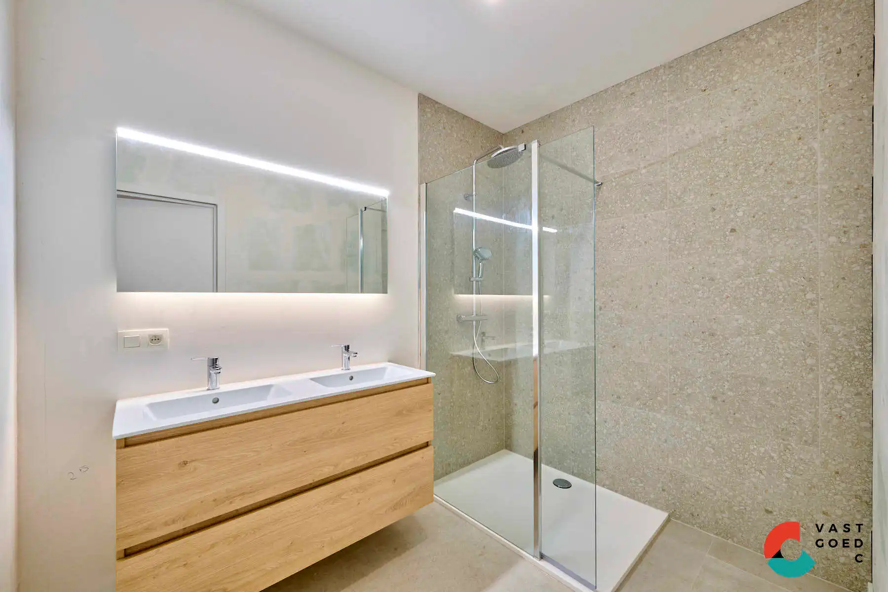 Appartement te koop foto 8