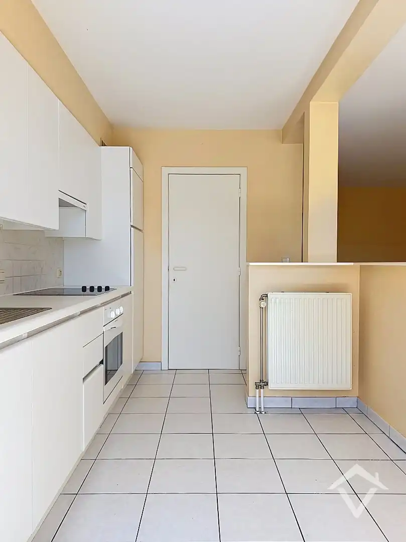 Instapklaar appartement met 2 slaapkamers en garage in centrum Torhout foto 12