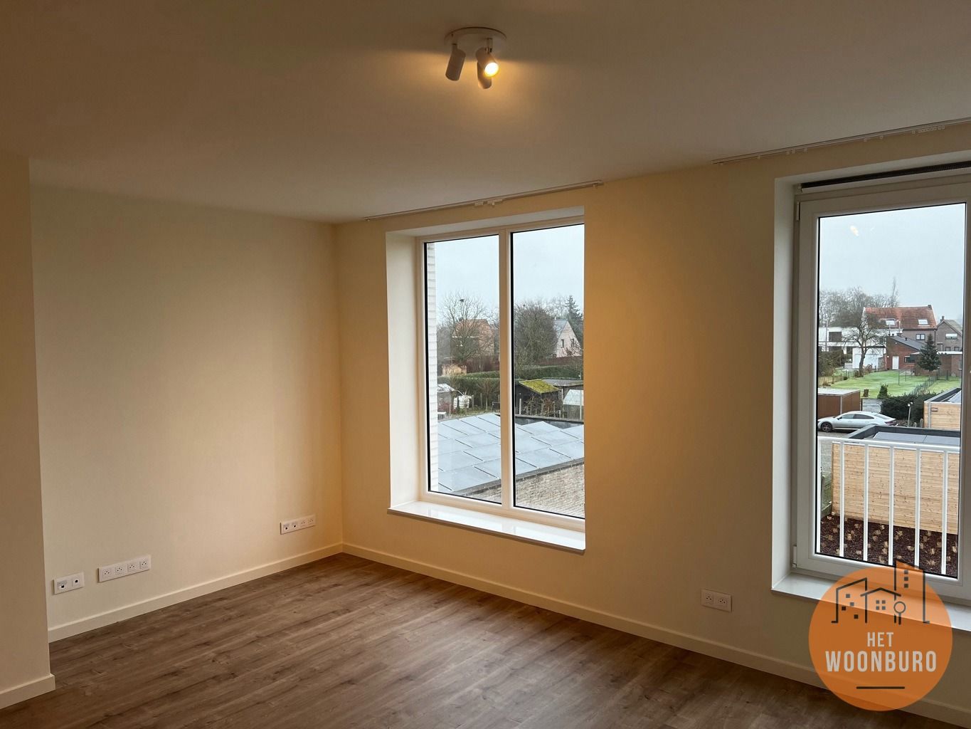 Ruime nieuwbouw duplex met 2 slpks, terras en staanplaats foto 7