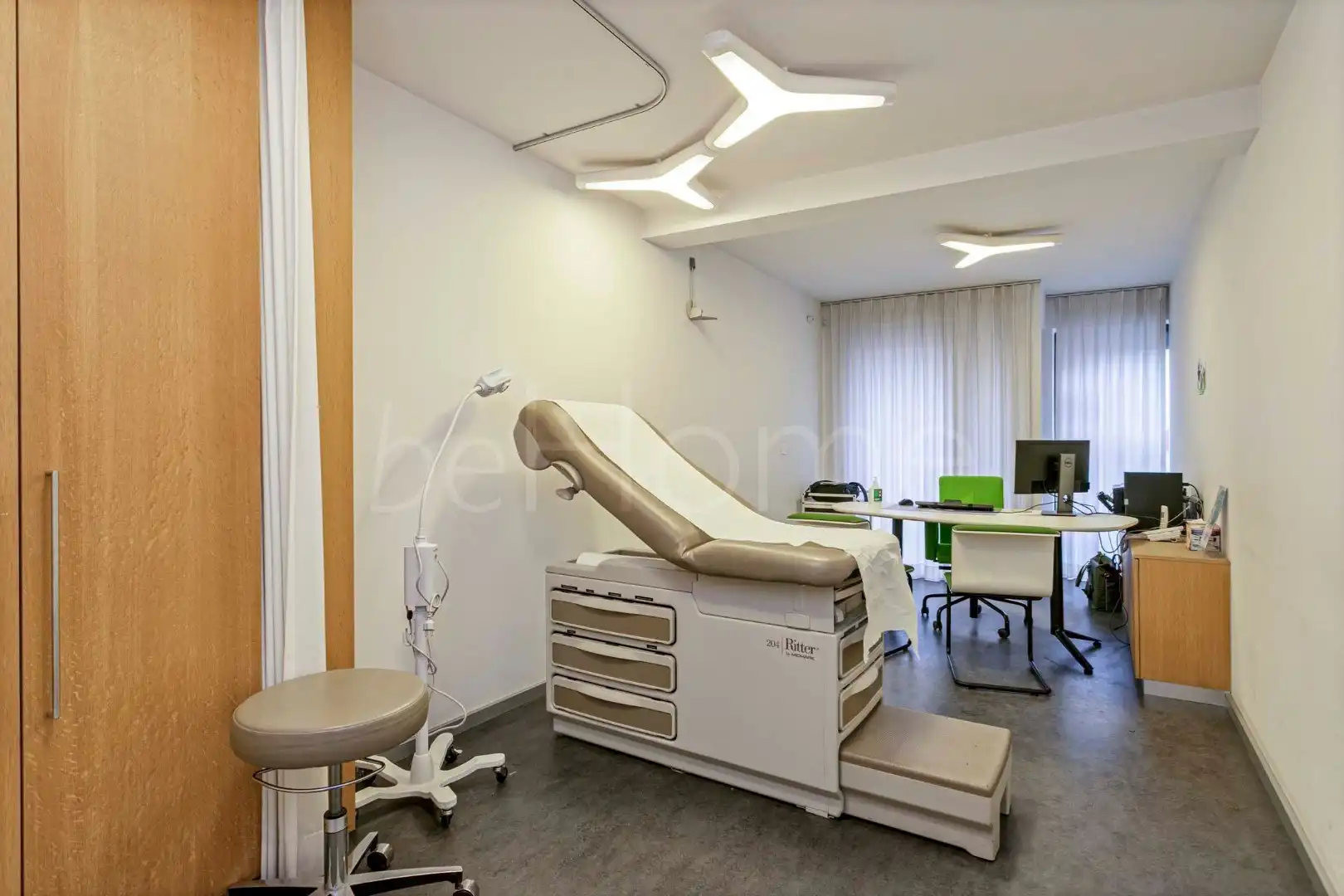 Exclusieve praktijkruimte met drie consultatieruimtes in het centrum van Merchtem foto 11