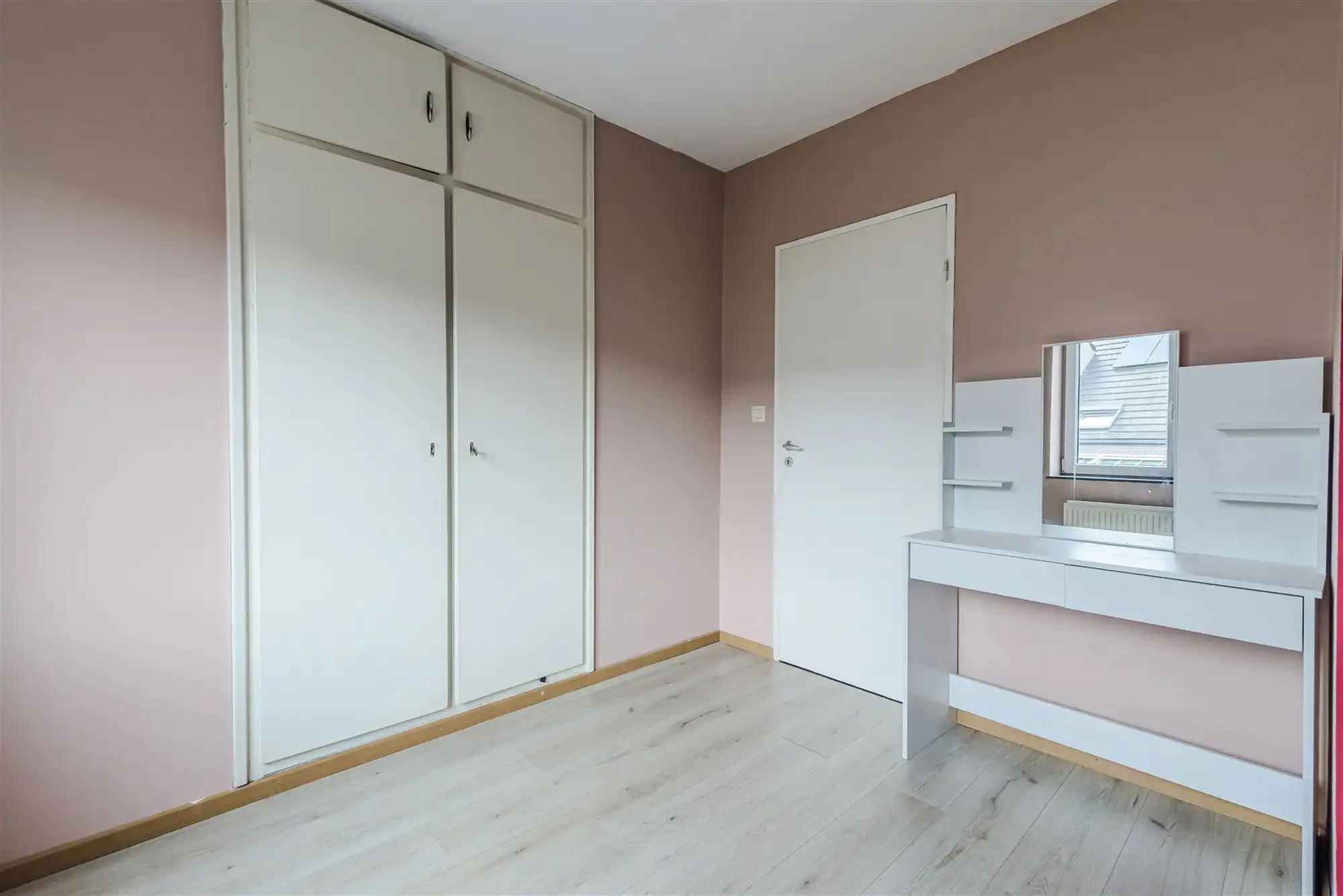 woning met 4 à 5 slaapkamers, leuke tuin en garage met oprit foto 21