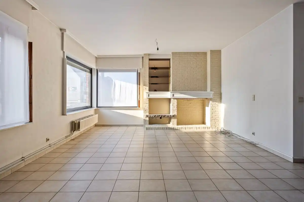 Ruime woning met 3 slaapkamers! foto 8