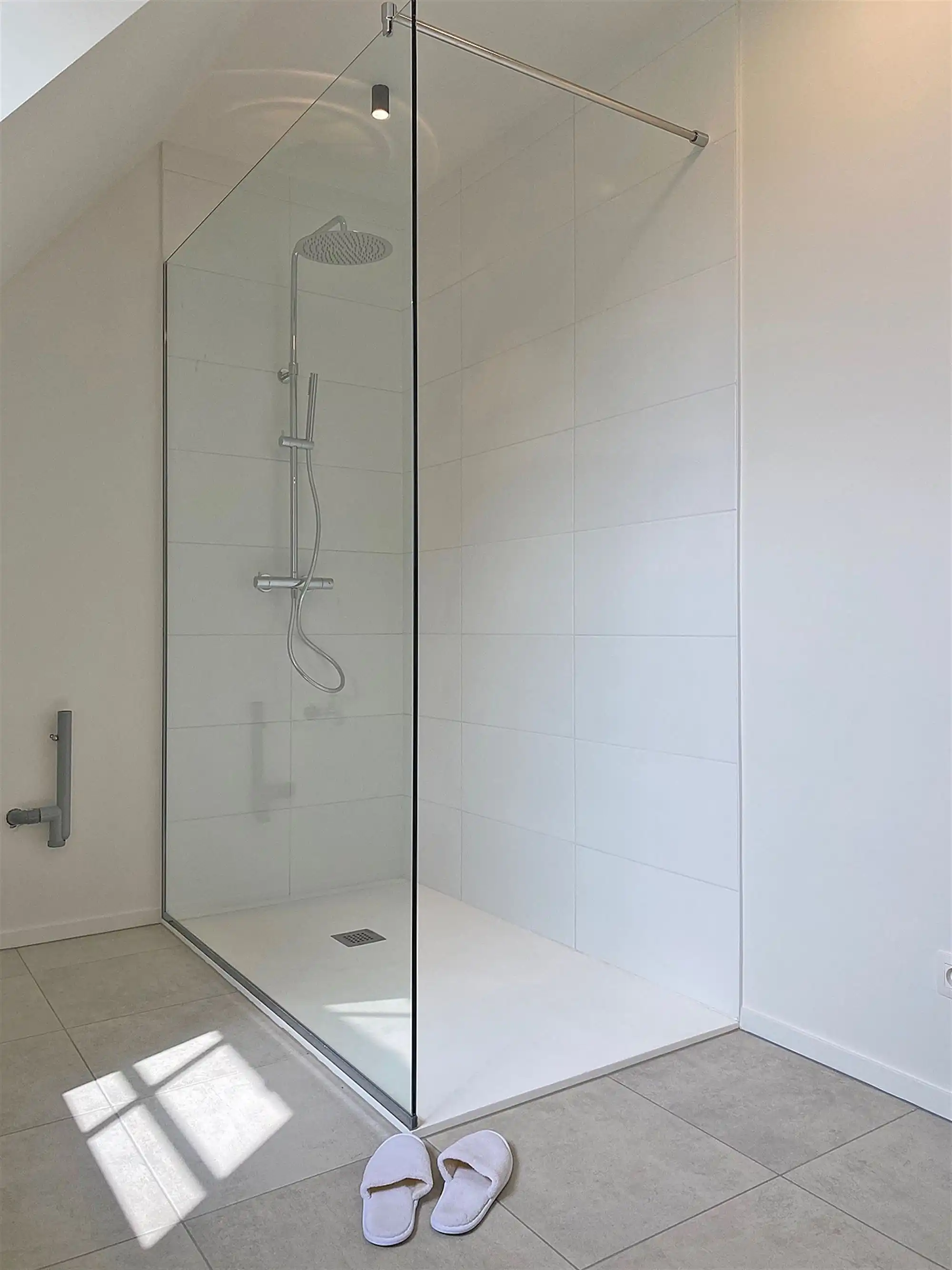 Instapklare DORPSWONING met 3 SLAAPKAMERS, TUIN/TERRAS, GARAGE & grote KELDER foto 21