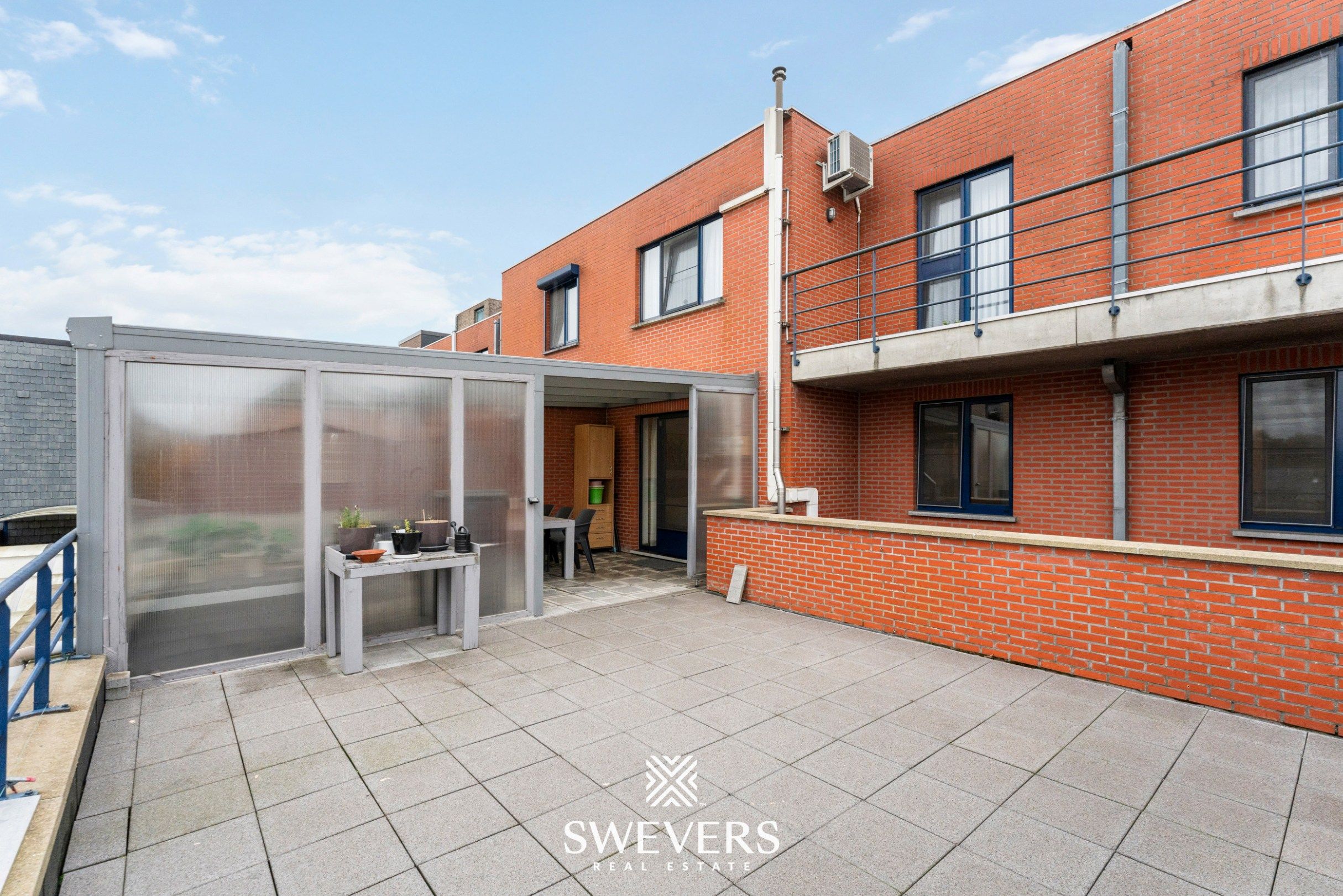 Modern en instapklaar appartement met twee terrassen in hartje Zolder foto 21