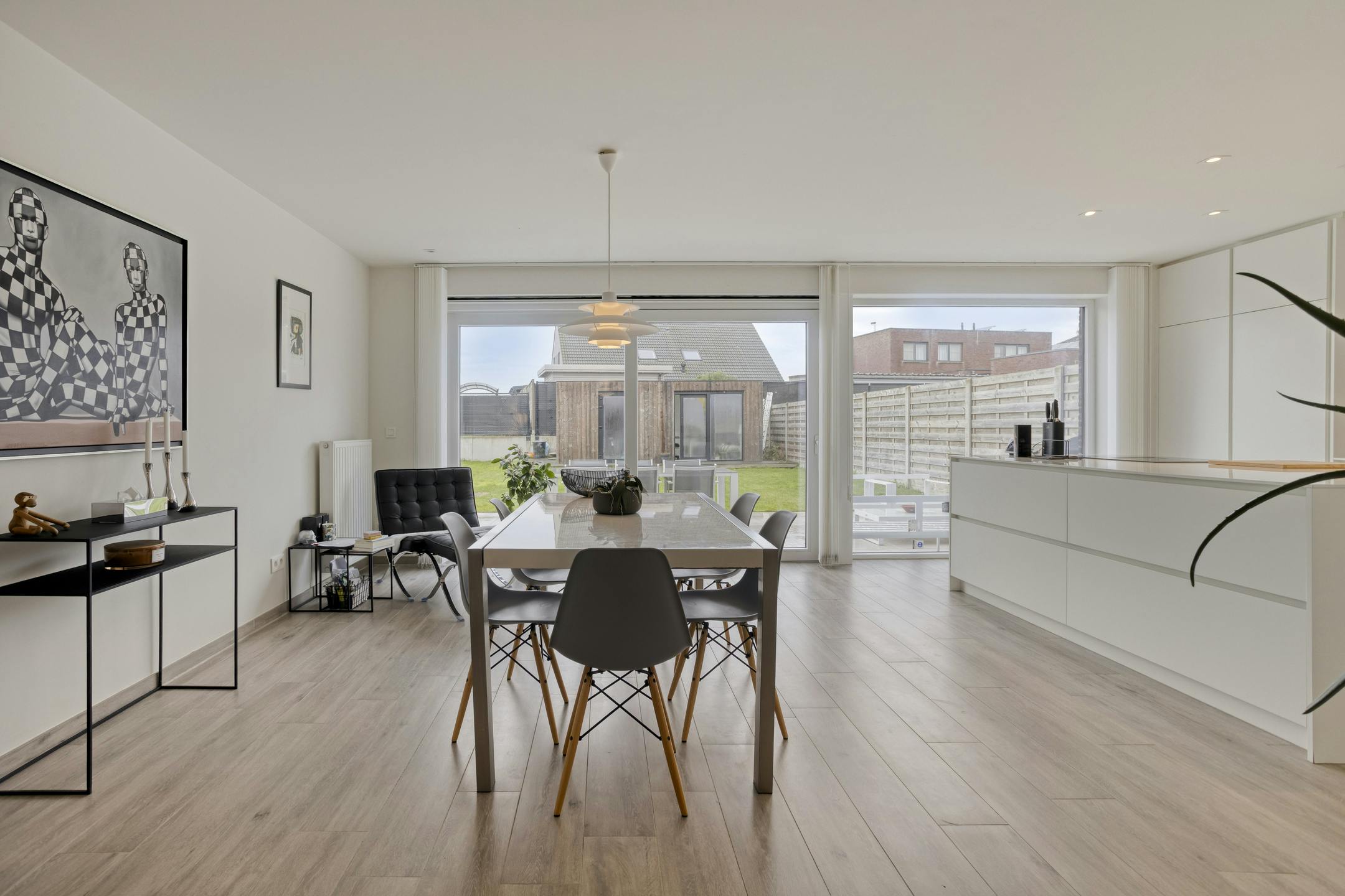 Recente woning (2020) met 4 slaapkamers te koop in Aartrijke foto 4