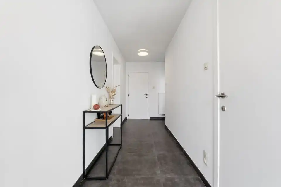 KNAP APPARTEMENT MET 3 SLKS EN EEN RUIM TERRAS IN BILZEN-HOESELT foto 4