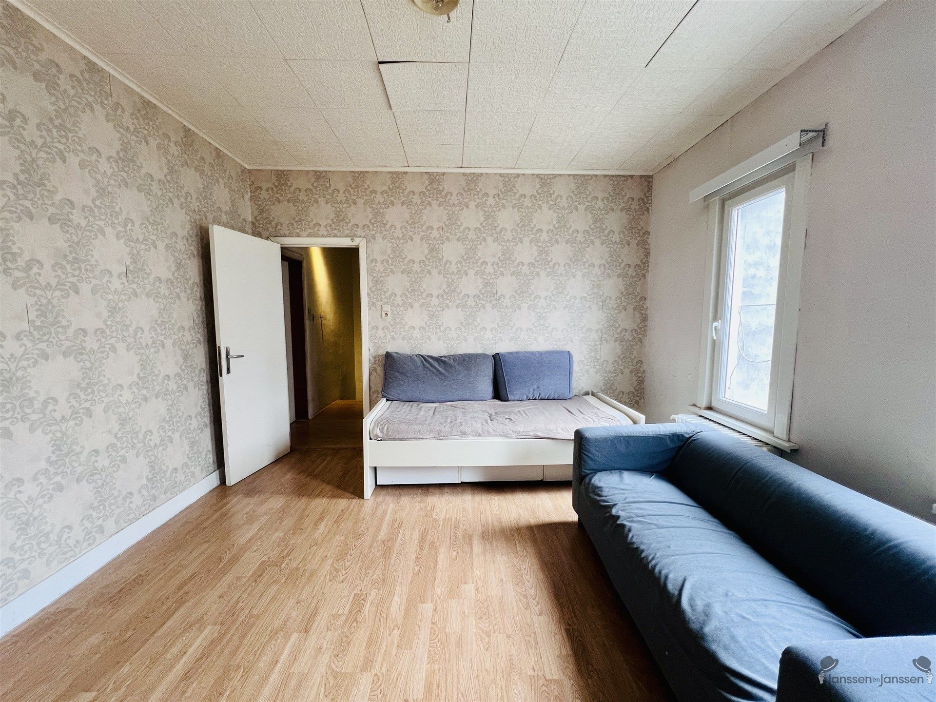 Ruime woning met grote tuin, hartje Zele foto 8