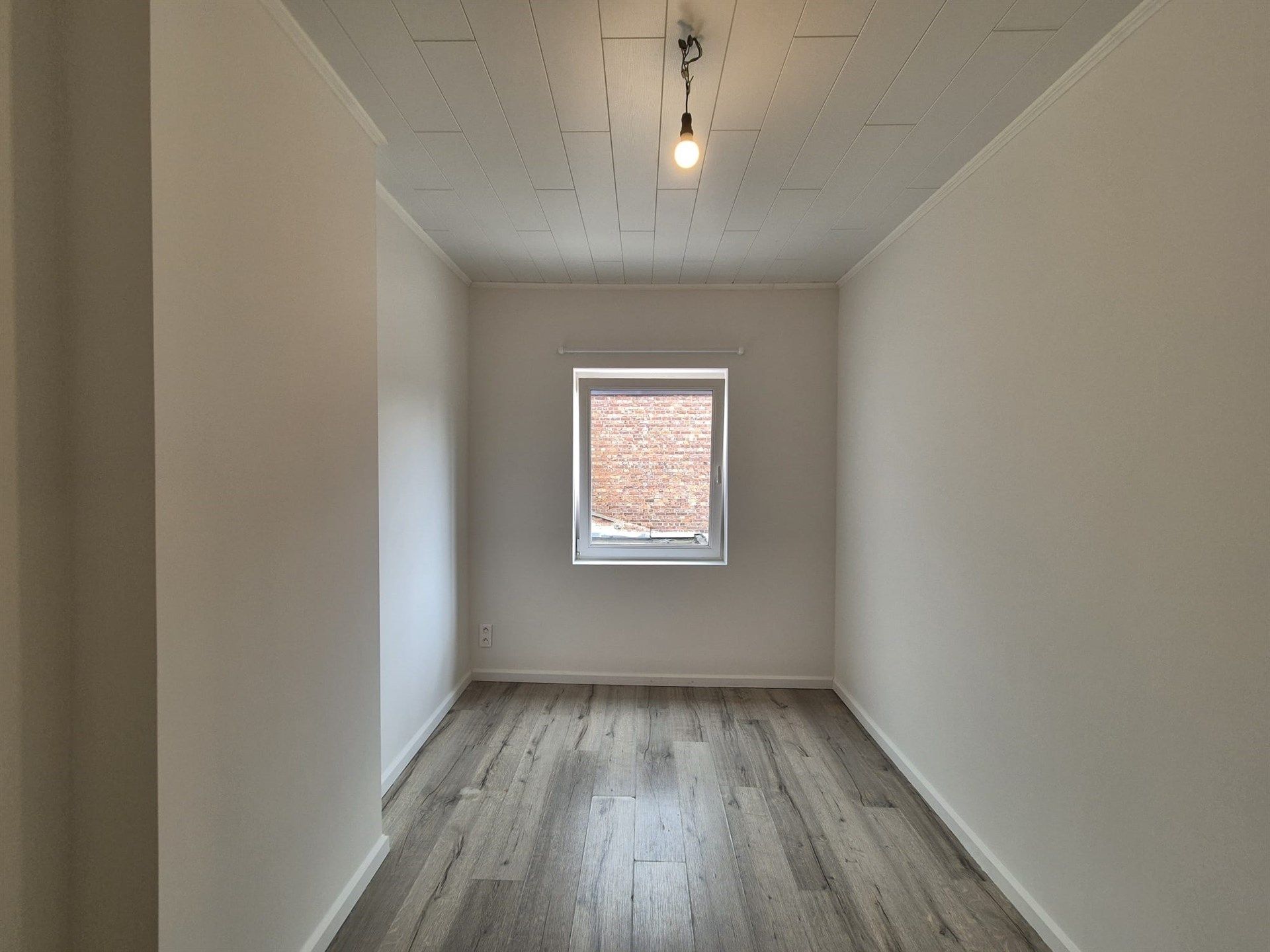 Leuke instapklare woning met koer.  foto 16