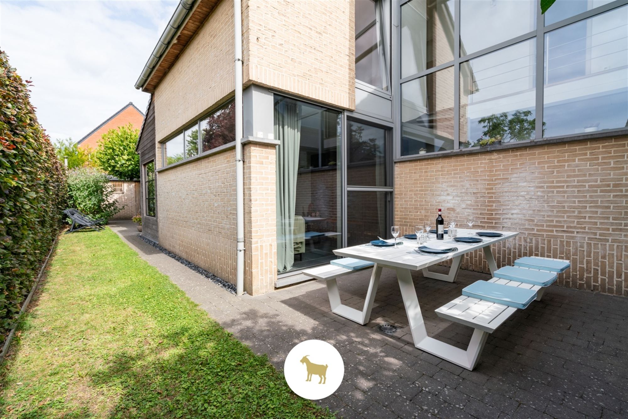 Instapklare lichtrijke OPEN BEBOUWING met 3 (mogelijkheid tot 4) SLAAPKAMERS, stijlvol overdekt TERRAS en gezellige (BINNEN)TUIN op een PERCEEL van ca. 435 m² foto 33
