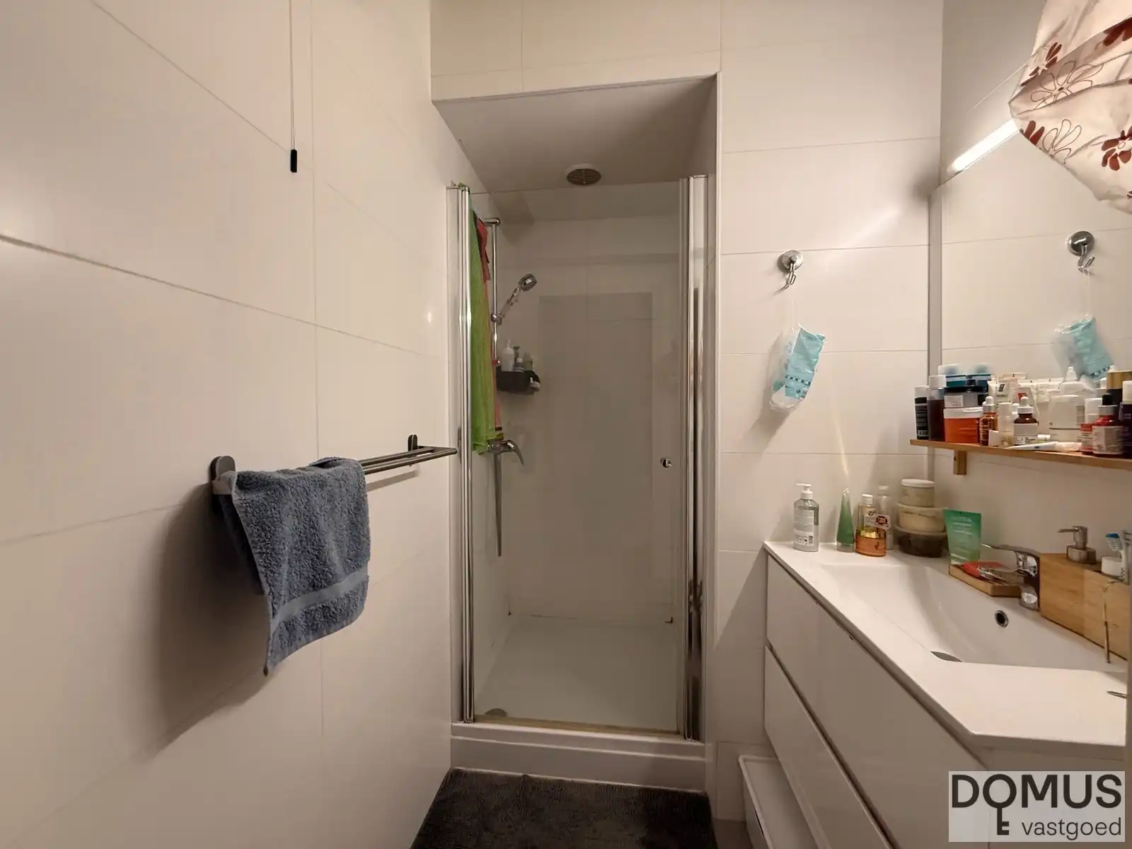 Aangenaam en ruim 2 slaapkamer-appartement te Evere foto 14