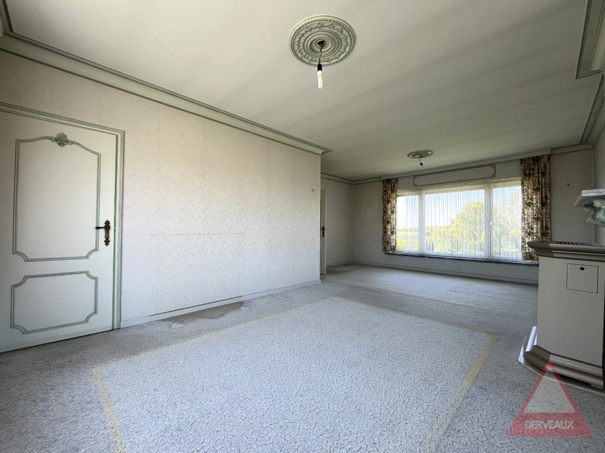 Ledegem – Landelijke halfopen woning met ruime tuin en volledig onderkelderd foto 4