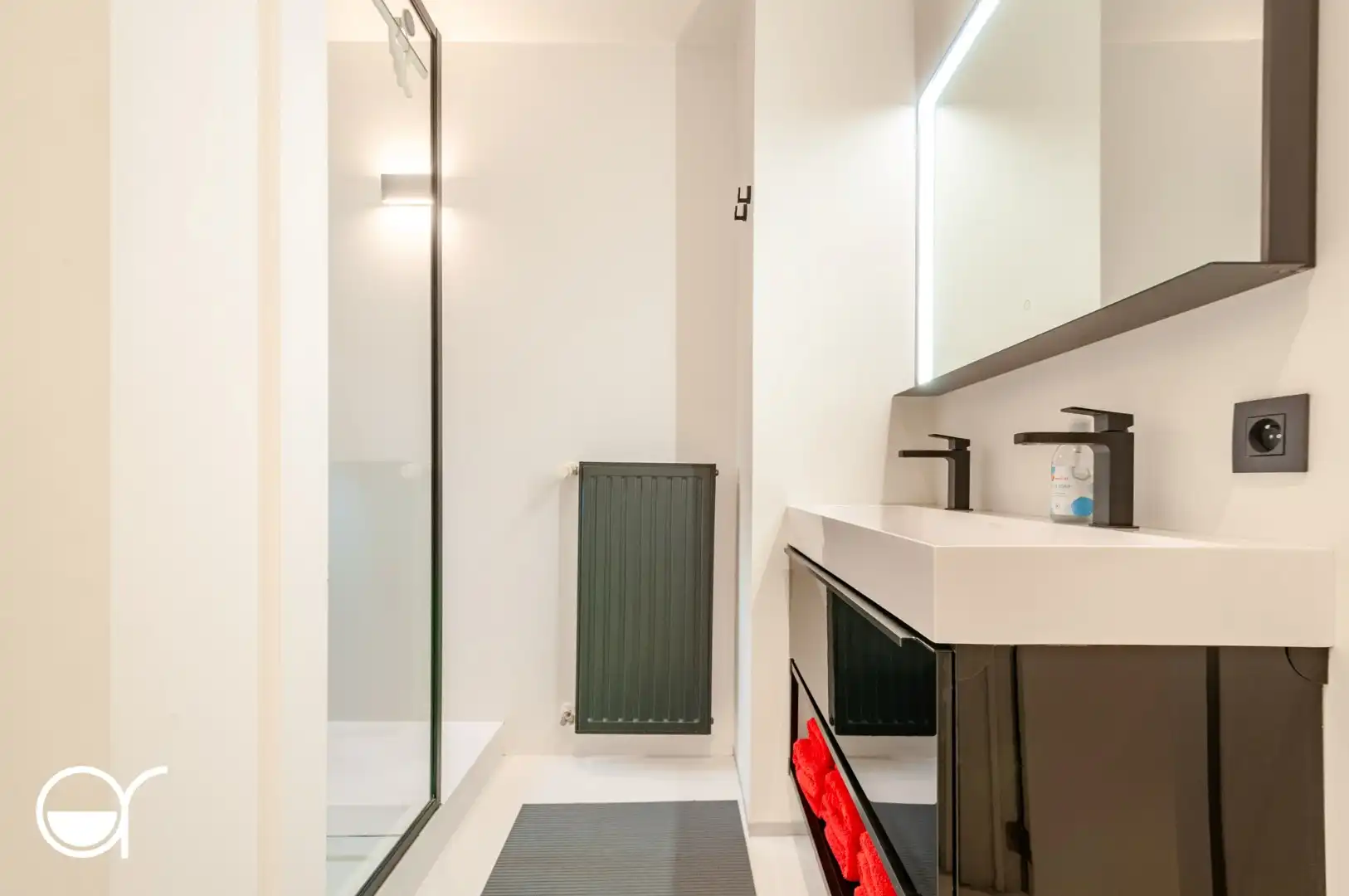 Gerenoveerd appartement in historisch stadscentrum foto 13