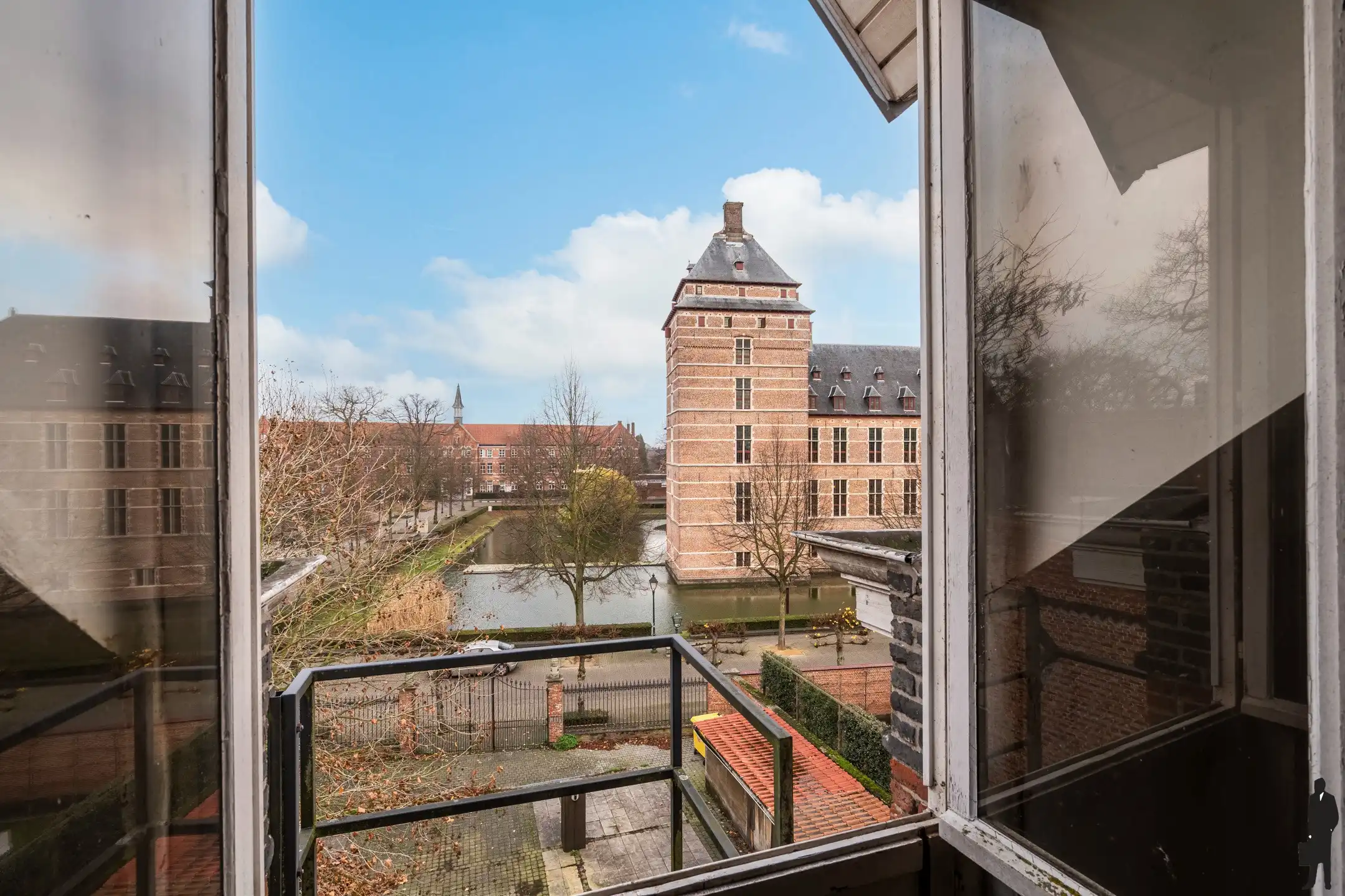 Statig neoclassicistisch herenhuis in hartje Turnhout foto 11