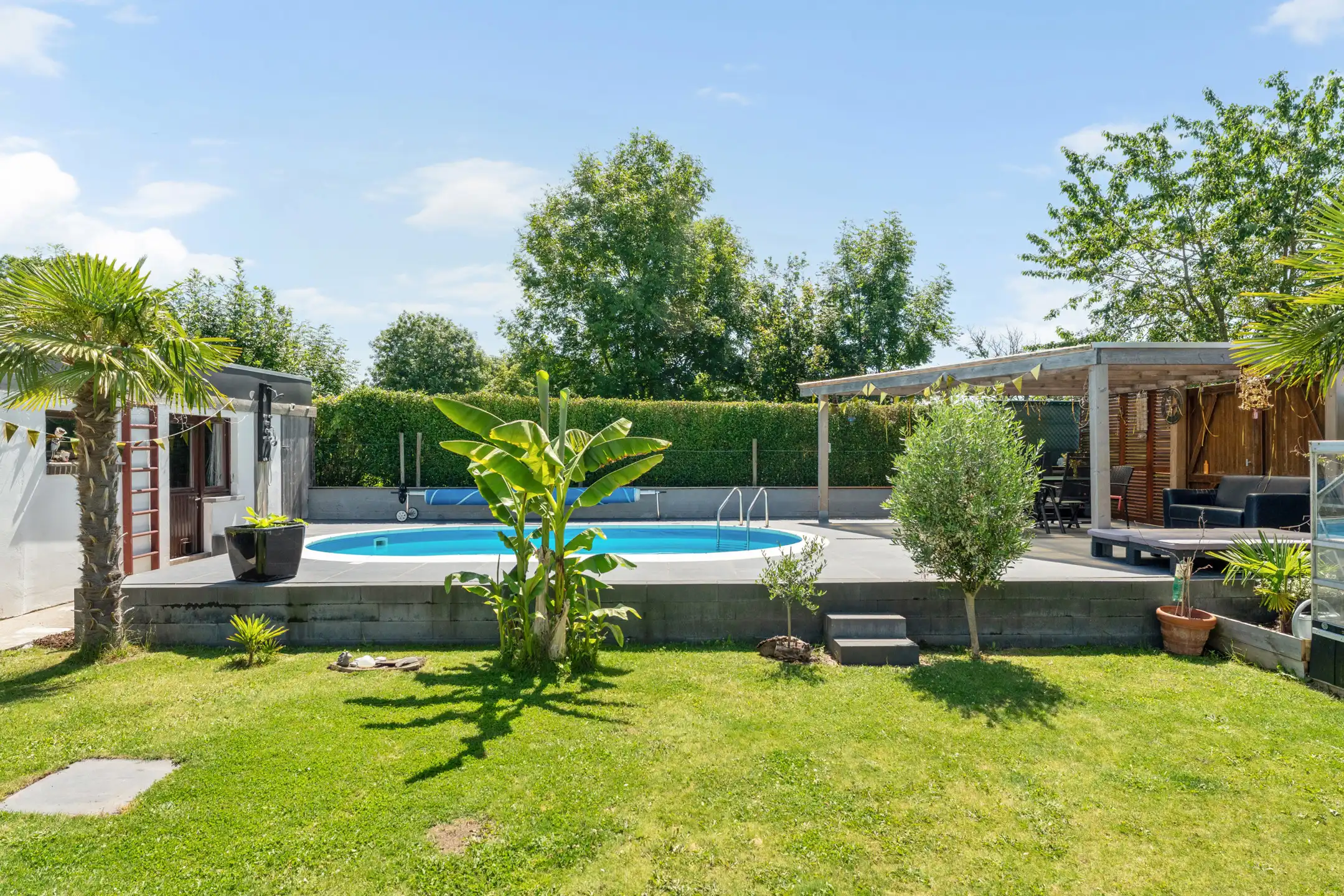 Instapklare woning met zwembad in Valmeer foto 24