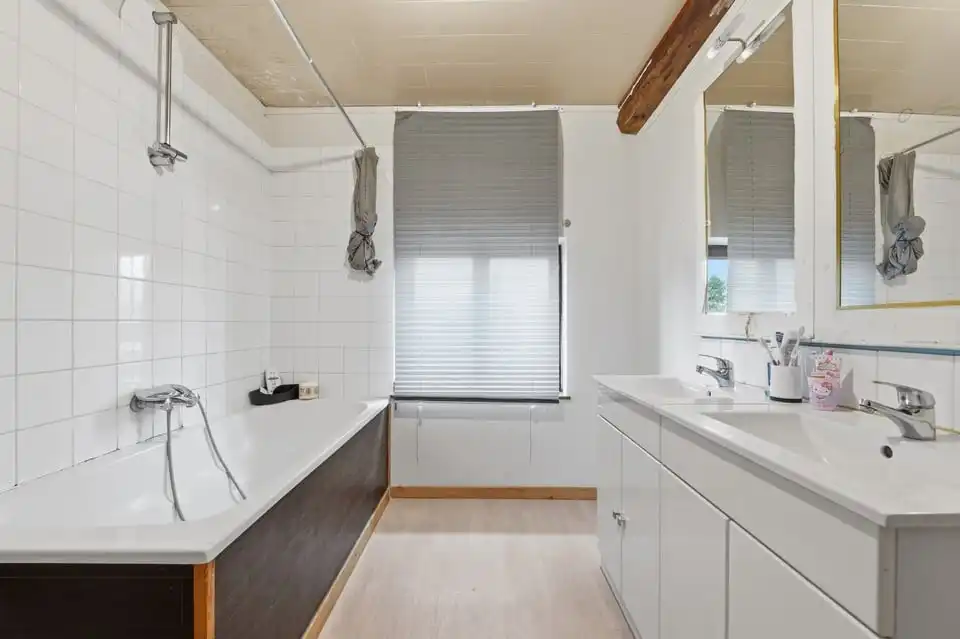 RUIME GEZINSWONING OP EEN MOOI PERCEEL IN RUMMEN foto 17