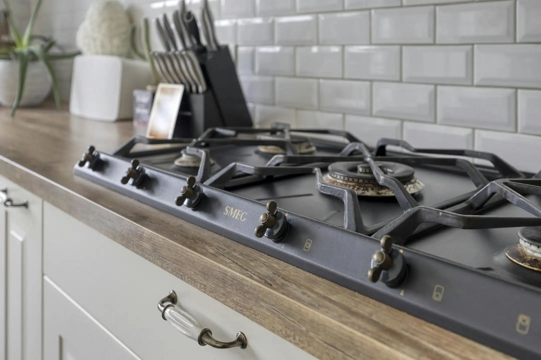 Gerenoveerd vrijstaand huis met zwembad, poolhouse en tuin foto 33