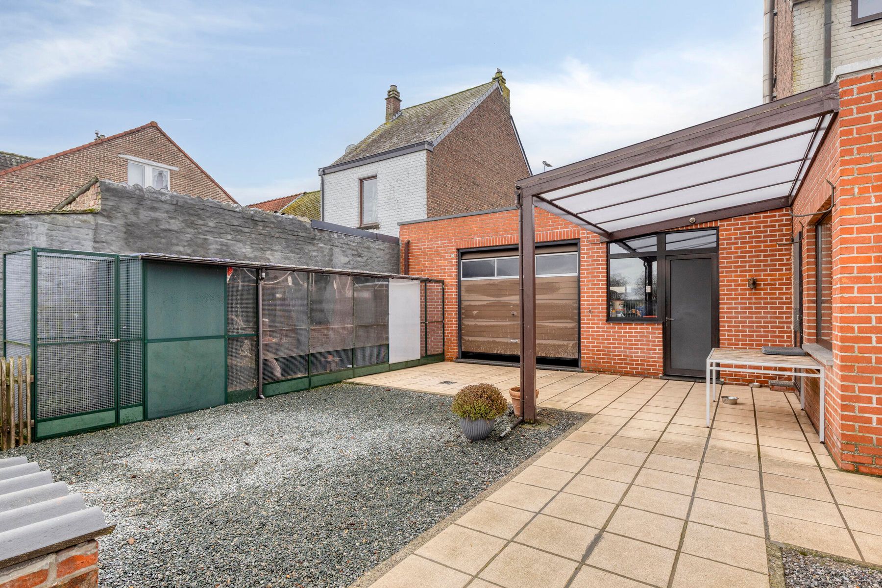 Uitzonderlijke woning met dubbele garage op 25a08ca foto 18