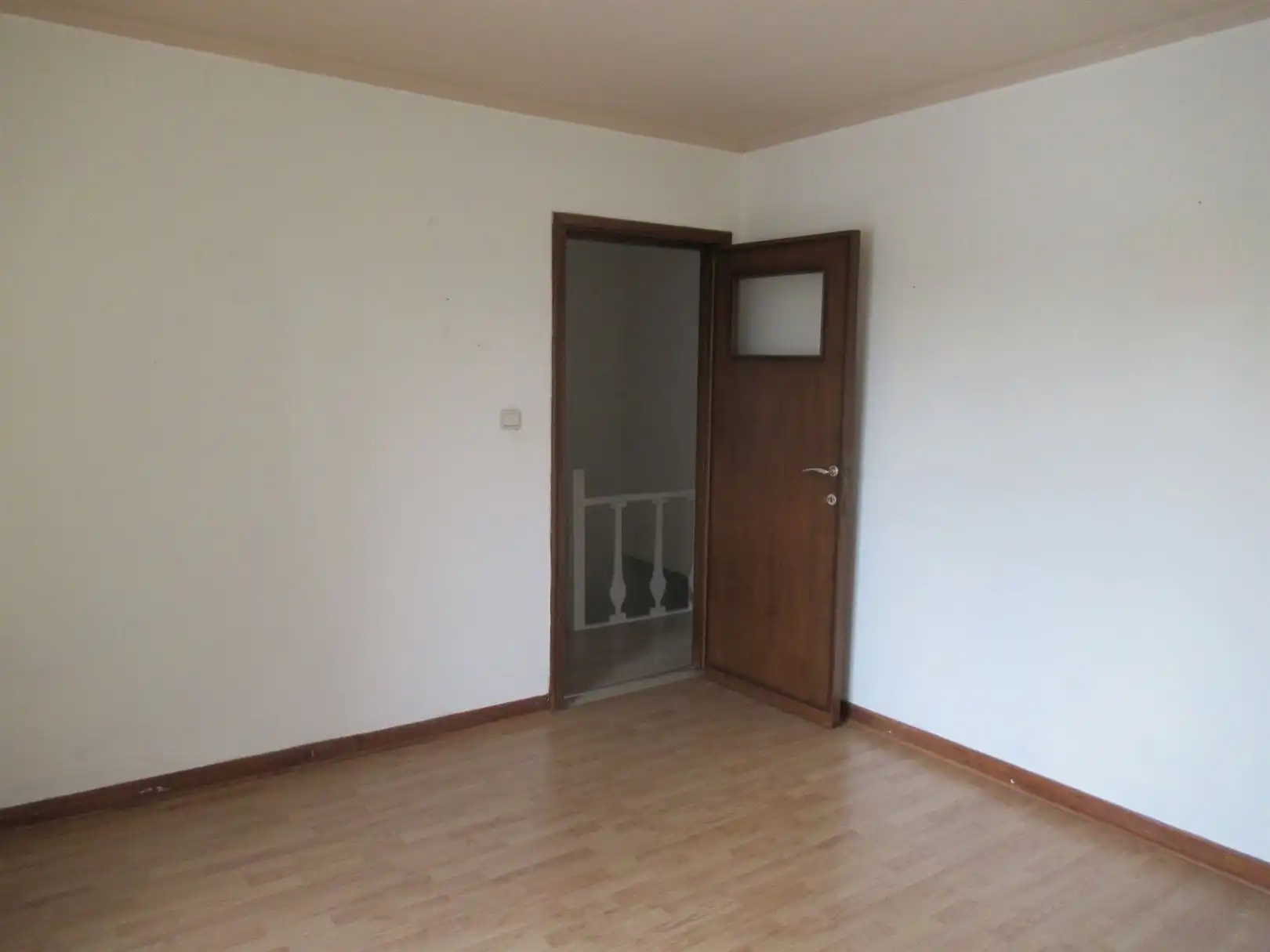 Ruime gerenoveerde woning met 3 slaapkamers in centrum van Sint-Truiden. foto 25