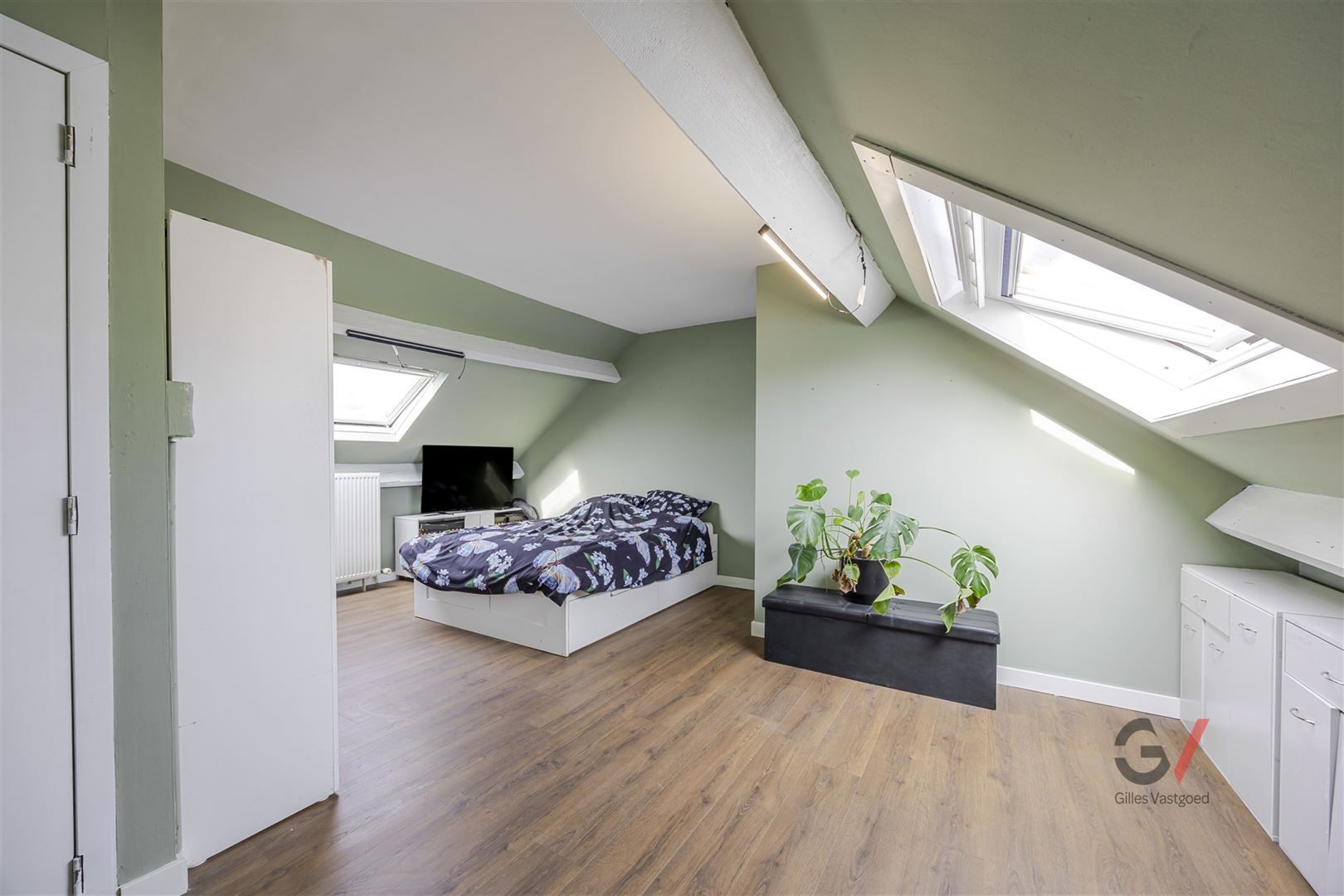 Gerenoveerde woning foto 7