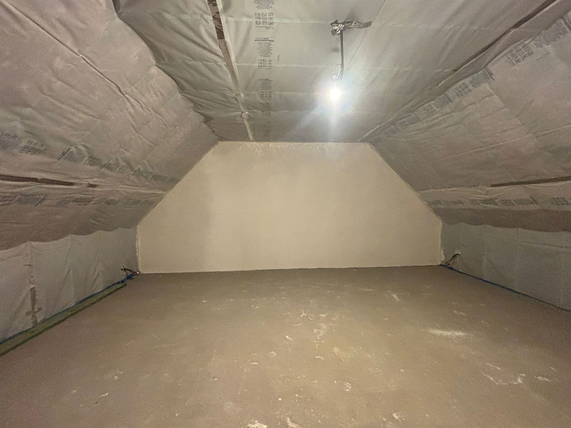 Rustiggelegen, hoogwaardig afgewerkte nieuwbouwwoning nabij het centrum! foto 26