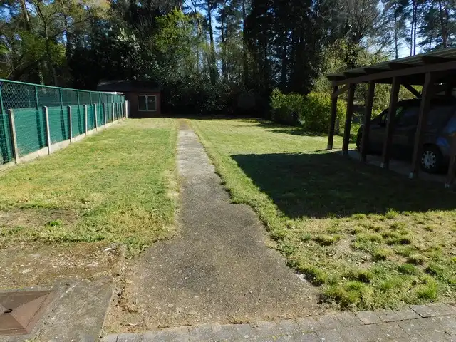 Instapklare woning met garage en tuin foto 13