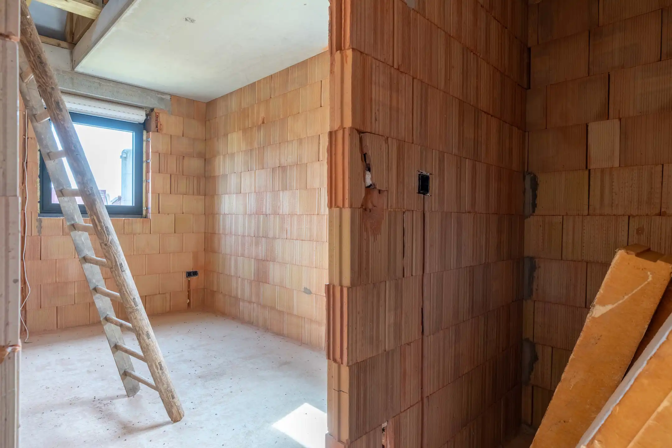 Nieuwbouwwoning met o.a. 4 slpk, garage op  443 m² (ZO) foto 17