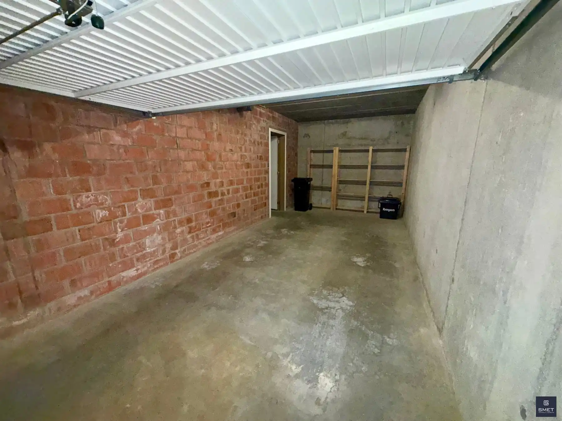 MODERN APPT. MET 2 SLPKS, GARAGE EN BERGING foto 23