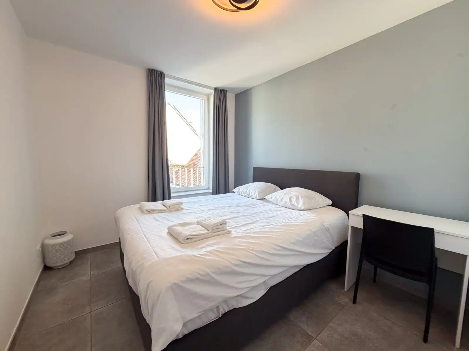 Jonge residentie met 2 slaapkamers en 2 terrassen foto 8