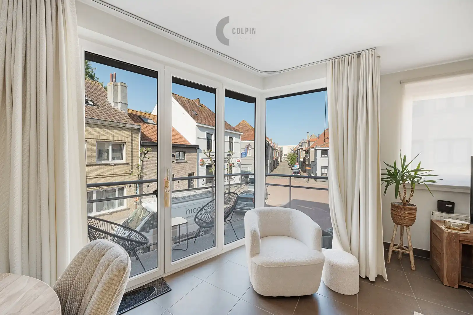 Zeer lichtrijk hoekappartement, gelegen vlakbij het strand te Heist-aan-Zee foto 10