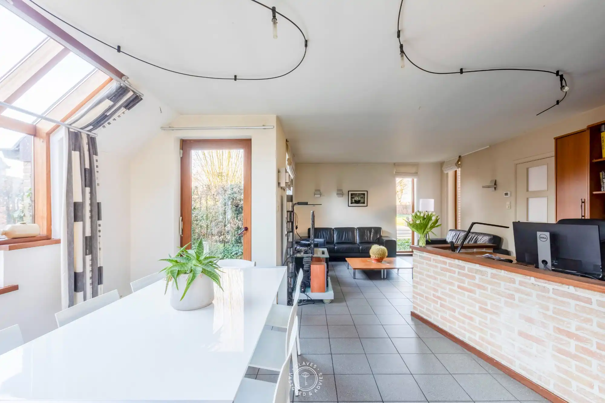 Welgelegen villa in Sinaai op een kwalitatief perceel foto 13