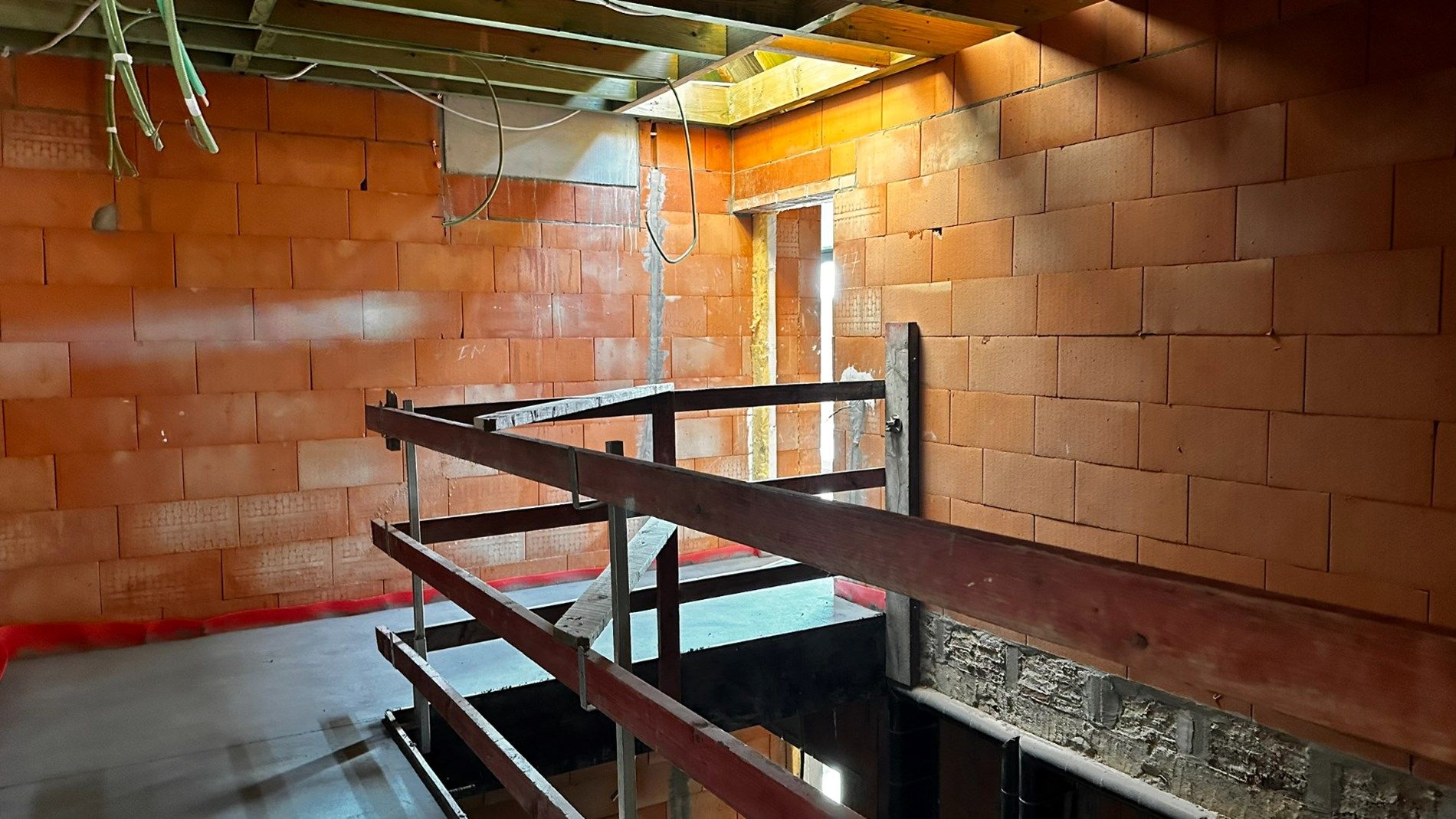 Karaktervolle "BEN" luxe duplex-appartement gelegen in het hart van Lokeren   foto 6