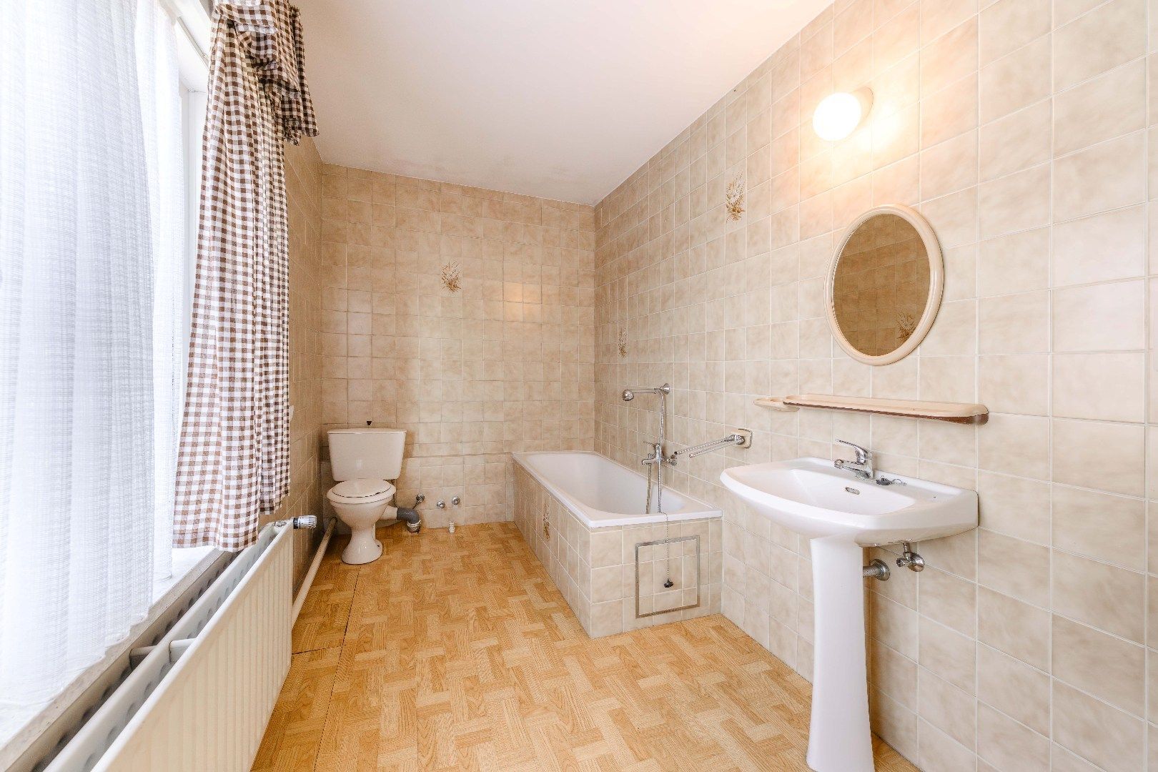 RUIME GEZINSWONING OP 1.002 m² MET PRACHTIG VERZICHT  foto 13