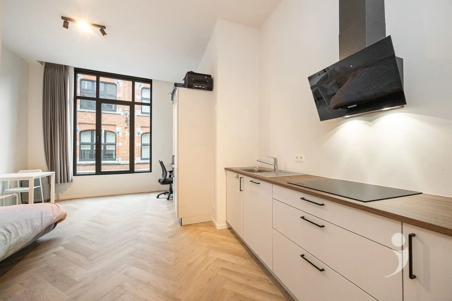 High-end studentenstudio in centrum Leuven foto {{pictureIndex}}
