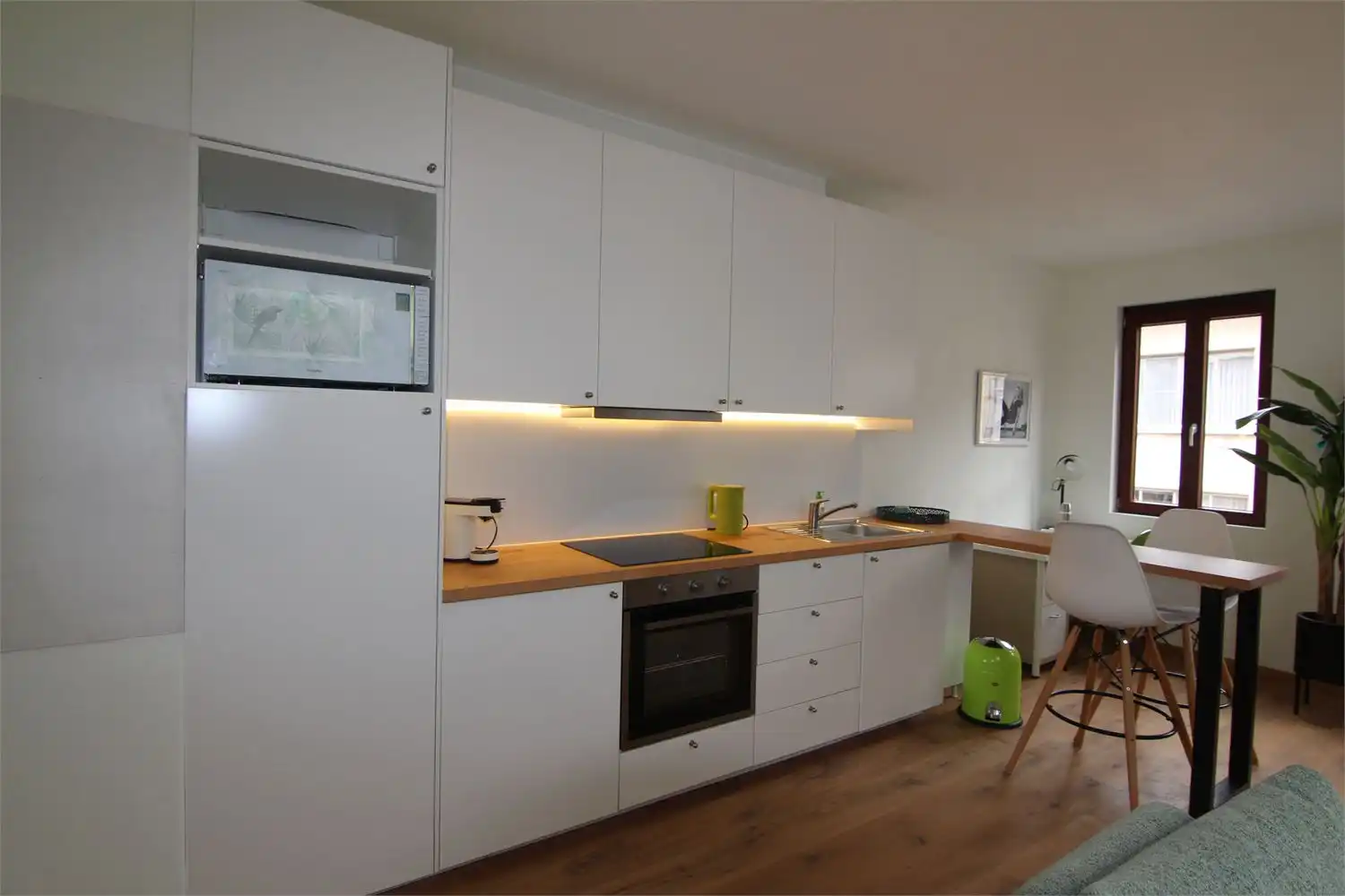 Gemeubelde Studio foto 3